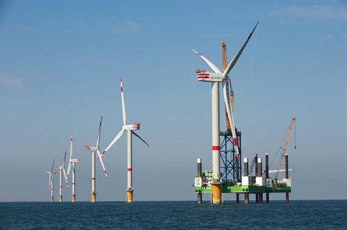 Thornton Bank wind farm in aanbouw, 19 september 2008.